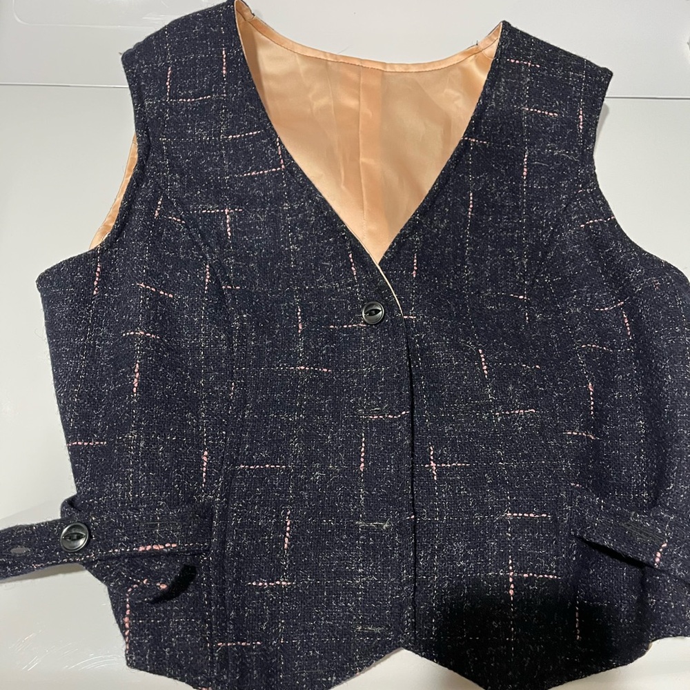 Women's Black Tweed Vest